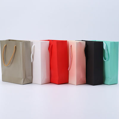 Boîte à bijoux en faux cuir carré, boîte à bijoux brossée élégante OEM