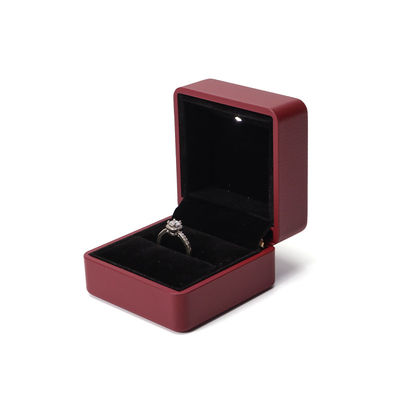 Logo personnalisé imprimé sur écran de soie LED Sac de bijoux avec cuir rouge de date Hanhong