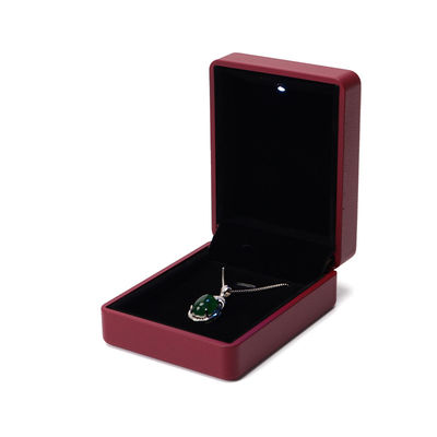 Logo personnalisé imprimé sur écran de soie LED Sac de bijoux avec cuir rouge de date Hanhong