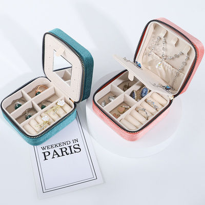 Boîte de rangement de bijoux en velours pour boucles d'oreilles de taille personnalisée