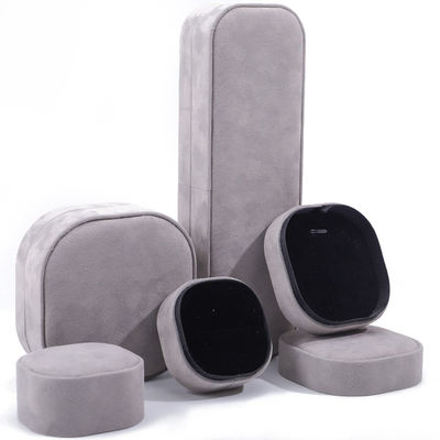 Boîte à bijoux de luxe avec couvercle et base de qualité supérieure Boîte à bijoux de velours gris avec logo