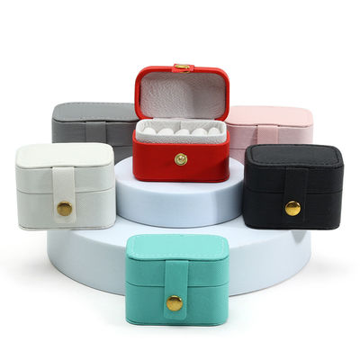 acheter Casque de bijoux en cuir Mini organisateur de voyage portable pour le stockage d'un collier d'anneau online manufacture