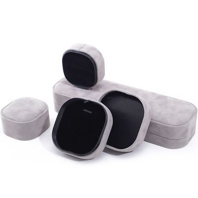 Boîte à bijoux en velours à logo personnalisé Hanhong pour le stockage portable de bracelets Colliers Anneaux