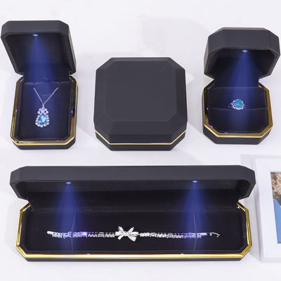 Boîte à bijoux LED octogonale noire haut de gamme faite à la main OEM ODM avec insert en velours