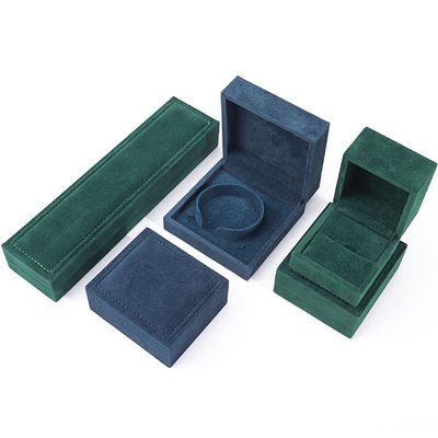 Boîte de bijoux en velours foncé personnalisée pour colliers de luxe Boucles d'oreilles Bracelet Ring 9*9*4cm