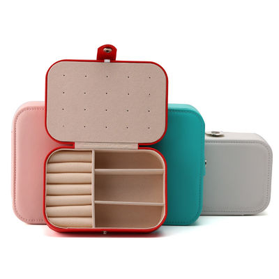 Le plus récent style personnalisé Hanhong Jewelry Packaging Box pour Stud Boucles d'oreilles Collier Ring