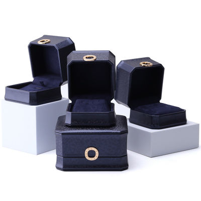 Boîte à bijoux en cuir de 11*11*6cm Hanhong Carré Collier Boîte à bague en métal bleu de luxe