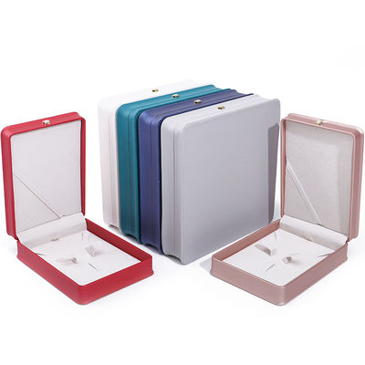 Rectangle fabriqué à la main Hanhong Custom Logo Box Couronne Design Luxueuse Boîte en cuir PU Collier Bague bijoux Boîte