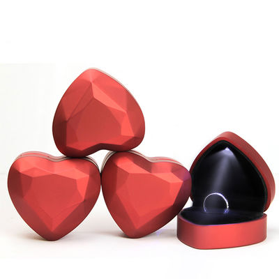 Emballage de bijoux en plastique LED de taille personnalisée pour les boucles d'oreilles et les bracelets de collier à bague