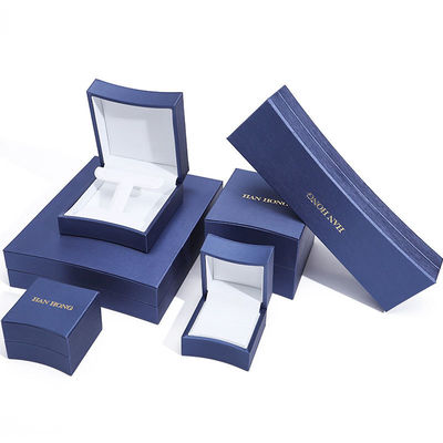 Boîte d'emballage de bijoux octogonaux en cuir bleu pour les boucles d'oreilles de collier