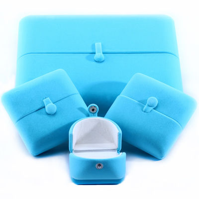 Sky Blue Velvet Hanhong Logo personnalisé Jeux de boîte d'emballage pour bracelet Boucles d'oreilles Cadeau