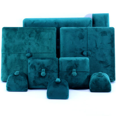 10*10*3cm Logo personnalisé Box de bijoux de luxe pour les boucles d'oreilles de bracelet de velours vert Emballage