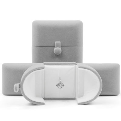 Boîte cadeau à collier personnalisé à logo doux Boîte de bijoux en velours de Hanhong