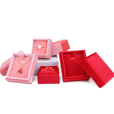 Logo du client Hanhong Velour Jewelry Affichage boîte cadeau pour les fiançailles personnalisées
