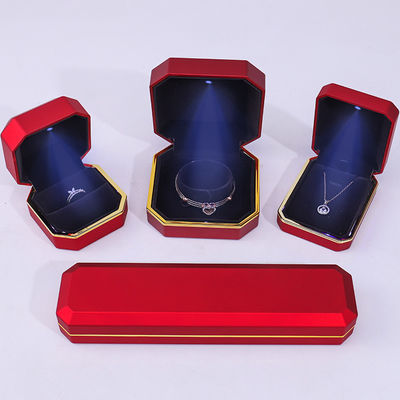 Boîte à bijoux en velours LED rouge pour emballage personnalisé de bague de collier et autres accessoires