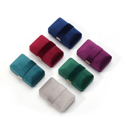 Boîte d'emballage de bijoux métalliques pour boucles d'oreilles rouges de luxe Bracelet Collier