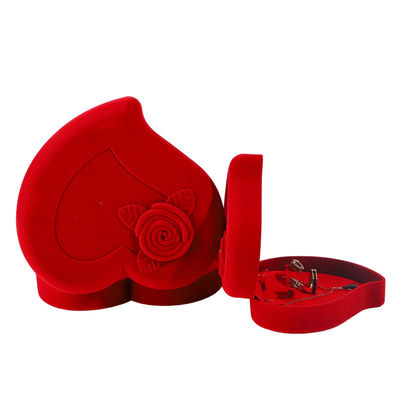 Boîte de bijoux en velours pour le collier d'amour rouge Collier et boucles d'oreilles