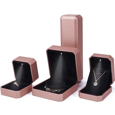 Boîte de bijoux de luxe LED personnalisée Emballage pour anneaux Colliers Bracelets Boucles d'oreilles
