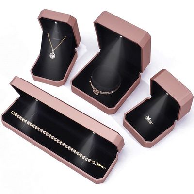 Boîte de bijoux de luxe LED personnalisée Emballage pour anneaux Colliers Bracelets Boucles d'oreilles