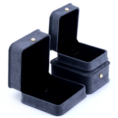 Boîte à bijoux en velours gris faite à la main pour les bracelets de luxe personnalisés