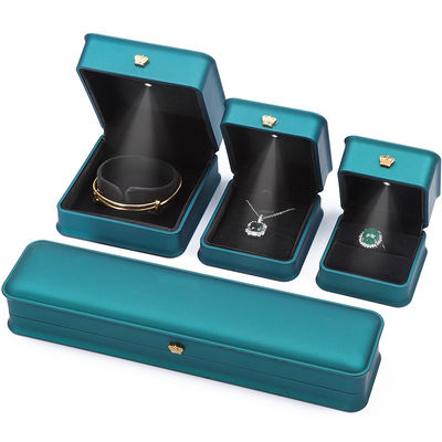 acheter Boîte de bijoux à LED vert clair Pour le collier bracelet anneau boucles d'oreilles Taille personnalisée online manufacture