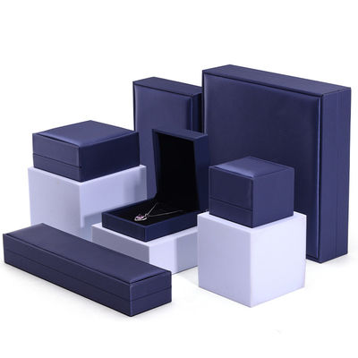 acheter Boîte d'emballage de bijoux en velours artisanaux Hanhong pour collier et anneau 9*9*4,5 cm en cuir PU bleu online manufacture