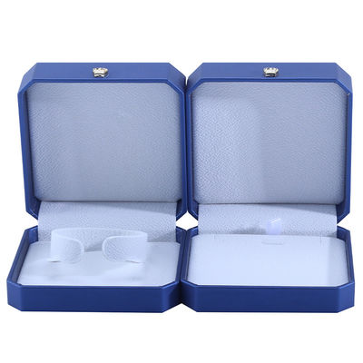 Boîte de rangement de bijoux en forme de couronne personnalisée en cuir bleu PU pour bagues et accessoires