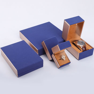 19x19x4cm Blue Velvet PU Leather Jewelry Gift Box avec lumière LED et revêtement en velours