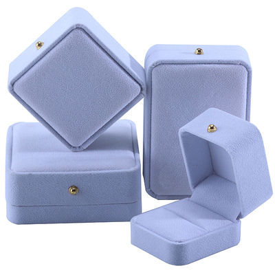 Boîte d'emballage personnalisée de bijoux de velours blanc pour bracelet de collier
