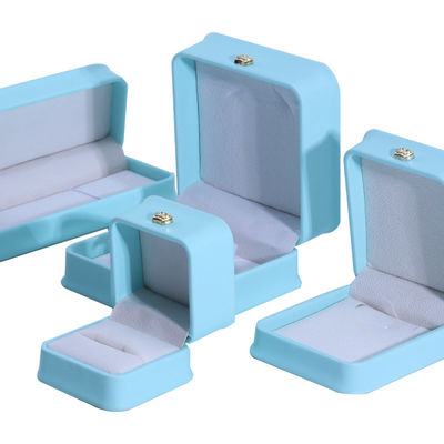 acheter Package de bijoux en cyan avec conception de couronne Hanhong Logo personnalisé Luxe boîte de costume en cuir PU online manufacture