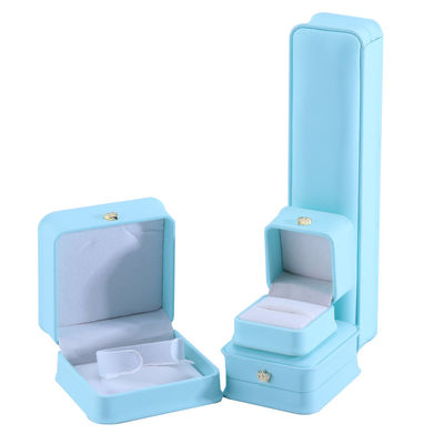 Package de bijoux en cyan avec conception de couronne Hanhong Logo personnalisé Luxe boîte de costume en cuir PU