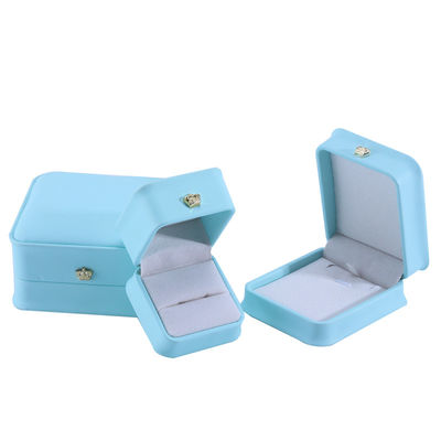 Package de bijoux en cyan avec conception de couronne Hanhong Logo personnalisé Luxe boîte de costume en cuir PU