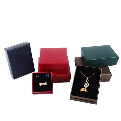 Fabrication en gros Luxe Jeux de bijoux Boîte personnalisée Coffret personnalisé haut de gamme Collier Bracelet Boucles d'oreilles Ensemble de bijoux d'anneau Emballage De papier carton couvercle et base Boîte à bijoux avec logo
