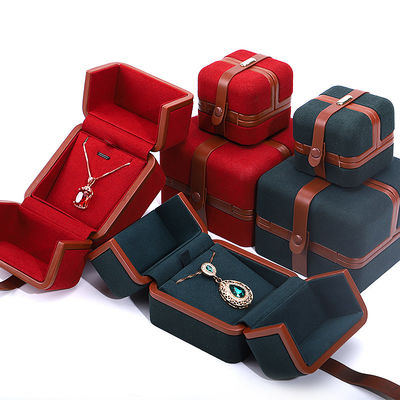 Boîte à bijoux Hanhong pour logo personnalisé Boucles d'oreilles vertes Bracelet Collier Ring Emballage