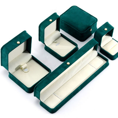 9*9*4,5 cm Boîte à bijoux à anneaux de velours vert pour emballage de boucles d'oreilles de bracelet personnalisé