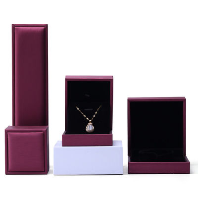 Boîte d'emballage de bijoux en velours de luxe personnalisée avec cuir PU violet de Hanhong