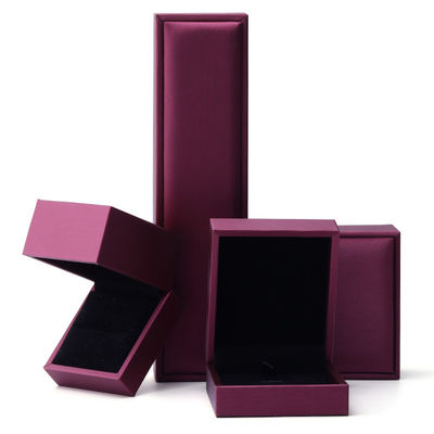 Boîte d'emballage de bijoux en velours de luxe personnalisée avec cuir PU violet de Hanhong
