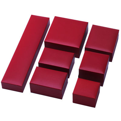 OEM Boîte de bijoux en papier rouge Ensemble de doublure de velours Boîte d'emballage de bijoux personnalisée
