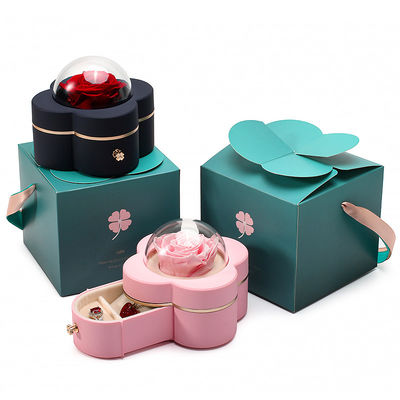 Boîte à bijoux pour emballage sophistiqué