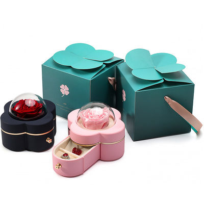 Boîte à bijoux pour emballage sophistiqué