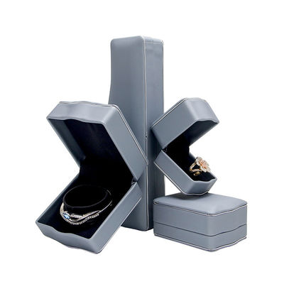 Boîte à bijoux en cuir à logo personnalisé pour boucles d'oreilles Anneaux Bracelets et colliers par Hanhong