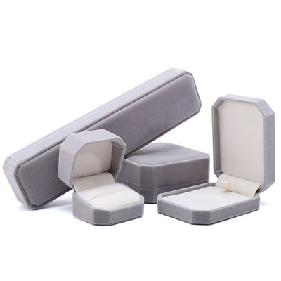 Élégant coffret à bijoux octogonal en velours gris fait à la main pour collier, boucles d'oreilles, bracelet, bague