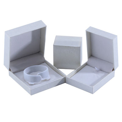 OEM Carton rectangulaire Box de bijoux en papier Boîte d'emballage pour boucles d'oreilles Collier Ring