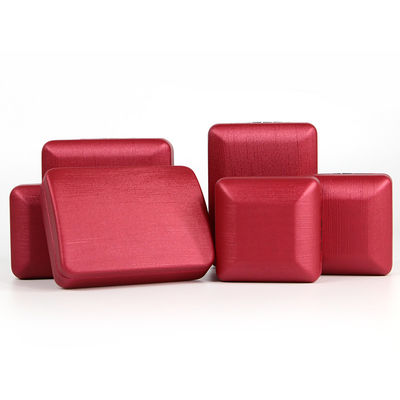 Boîte de bijoux en cuir en PU rouge pour bagues et ensembles personnalisés