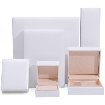 Coffret de papier blanc pour bijoux 9x9x4cm personnalisé pour bracelet boucles d'oreilles Collier Ring Packaging