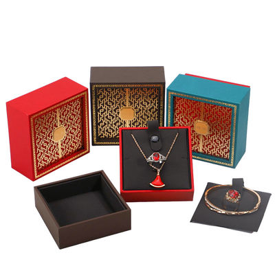 Logo du client Style chinois Boîte à emballage de bracelet rouge Pour cadeau de fête