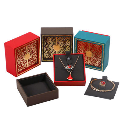 Logo du client Style chinois Boîte à emballage de bracelet rouge Pour cadeau de fête