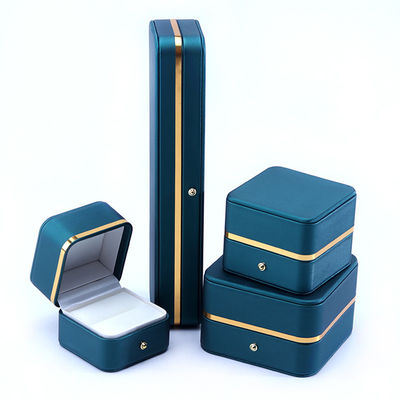 Boîte à bijoux en cuir de luxe faite à la main pour les accessoires de finition