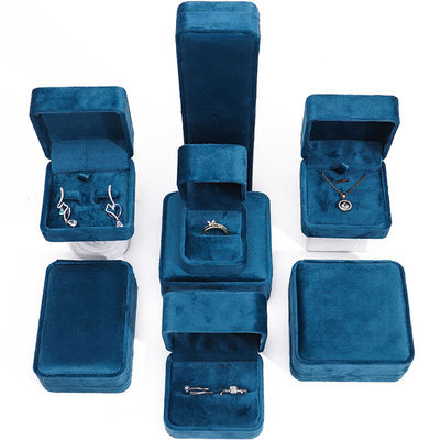 Fabrication en gros vente chaude Luxe Jewellery Box personnalisé Logo personnalisé haut de gamme Collier bleu Bracelet Boucles d'oreilles Anneau Emballage Coffret de bijoux de velours
