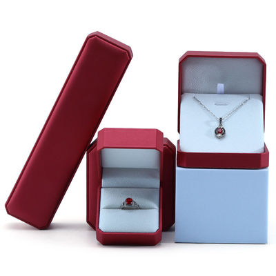 Boîte d'emballage de bijoux de luxe personnalisée en cuir rouge fait à la main